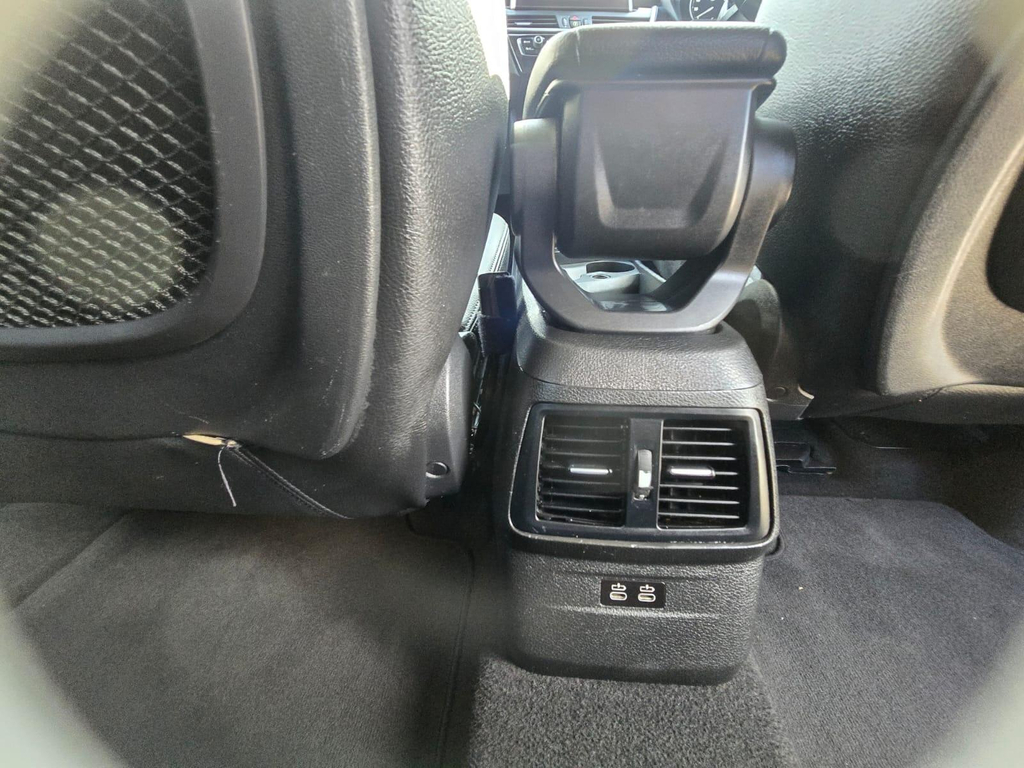 BMW 2 Series 218I Se Nav Blue #28