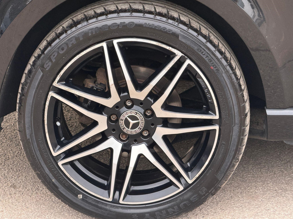 Mercedes-Benz V Class #40