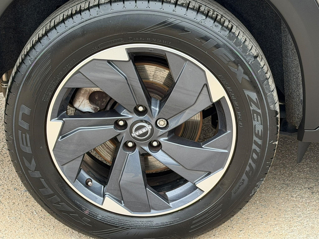 Nissan X-Trail Tekna Grey #40