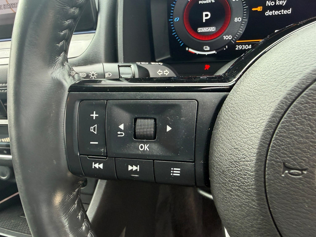 Nissan X-Trail Tekna Grey #32