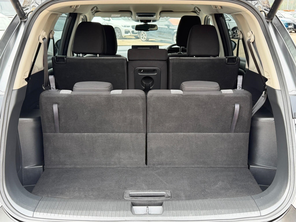 Nissan X-Trail Tekna Grey #51