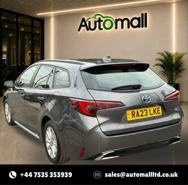 Toyota Corolla 1.8 Vvt-h Icon Touring Sports Cvt Euro 6 Ss Grey #4
