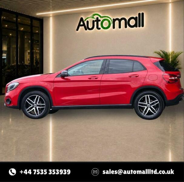 Mercedes-Benz GLA Class Gla 180 Urban Edition Black #10