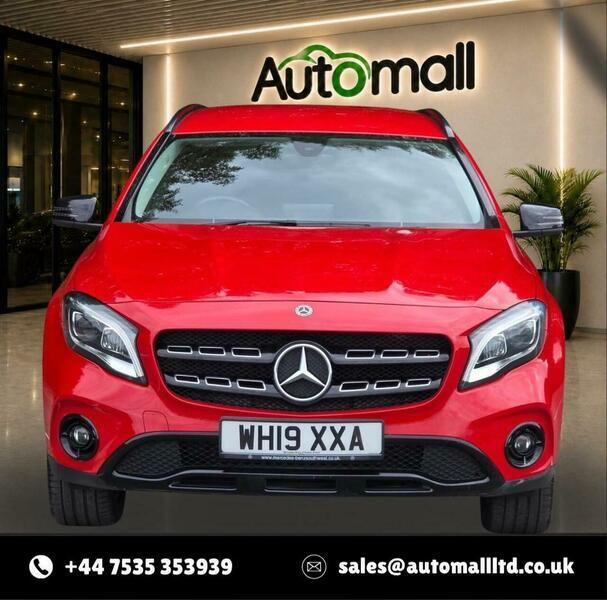 Mercedes-Benz GLA Class Gla 180 Urban Edition Black #7