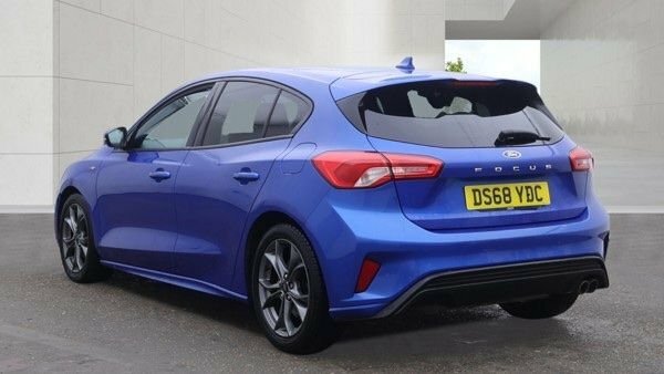 Ford Focus Ecoboost St-line Hatchback DS68YDC Blue #2