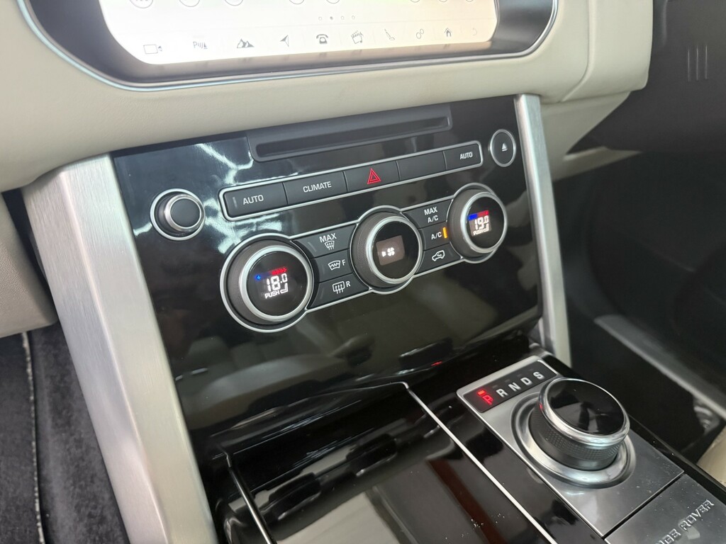 Land Rover Range Rover Range Rover Evoque 2.0 Td4 Se Tech Hatchb #33