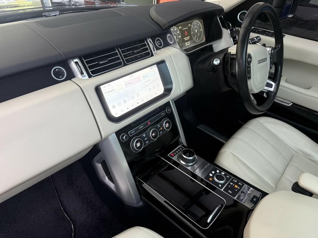 Land Rover Range Rover Range Rover Evoque 2.0 Td4 Se Tech Hatchb #17