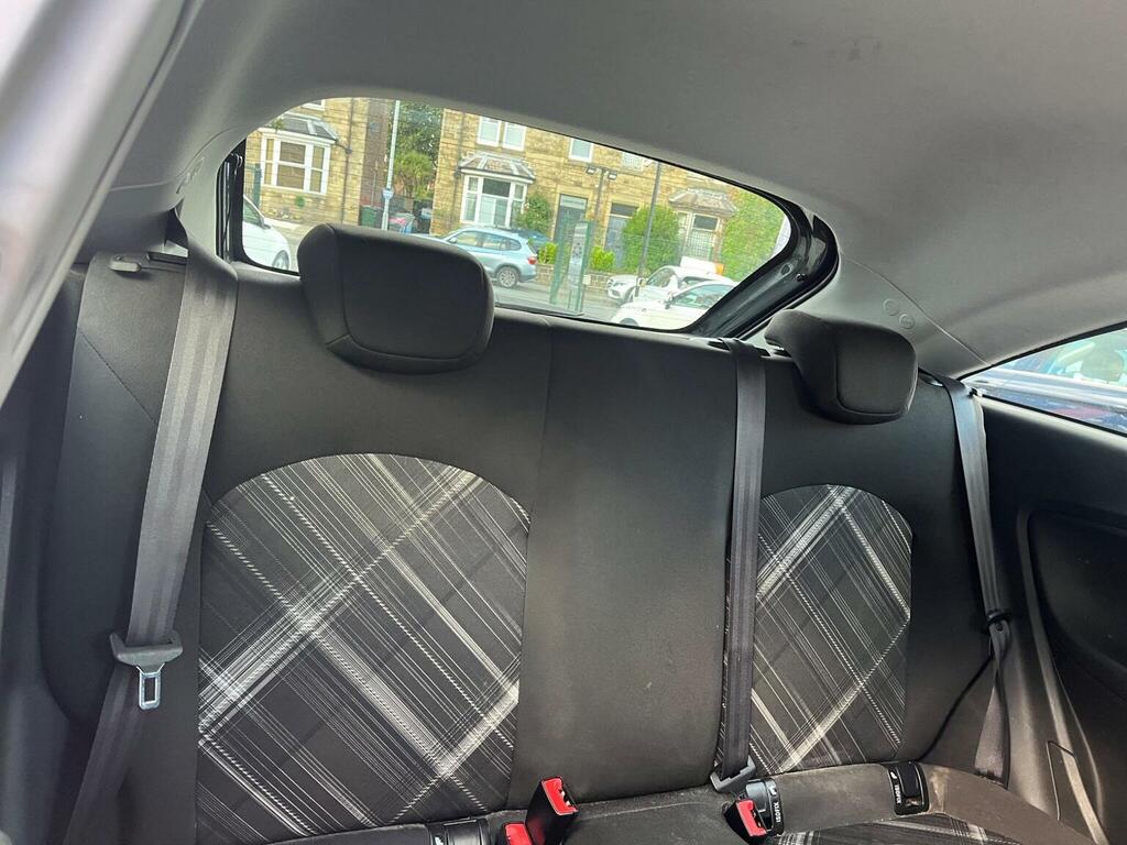 Vauxhall Corsa Corsa Se White #10