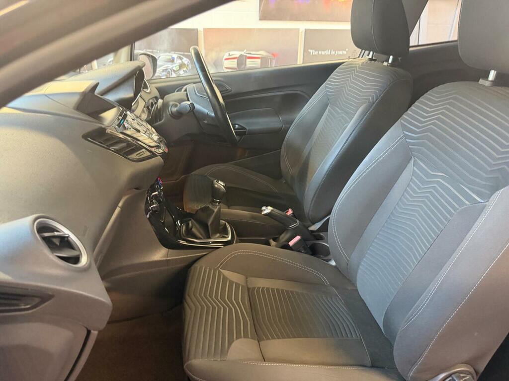 Ford Fiesta 1.0 Titanium Black #21