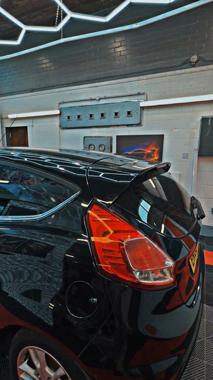 Ford Fiesta 1.0 Titanium Black #26