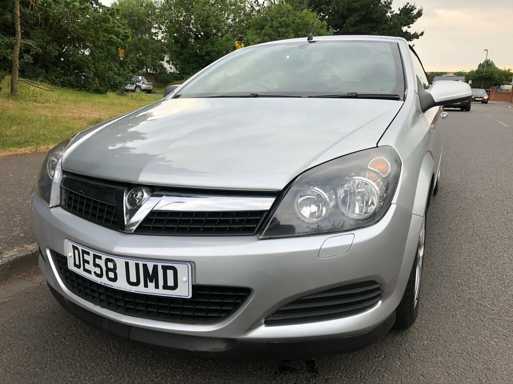 Vauxhall Astra Petrol #35