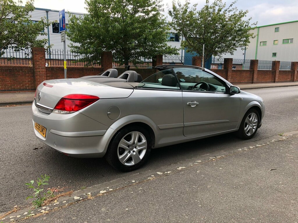 Vauxhall Astra Petrol #39