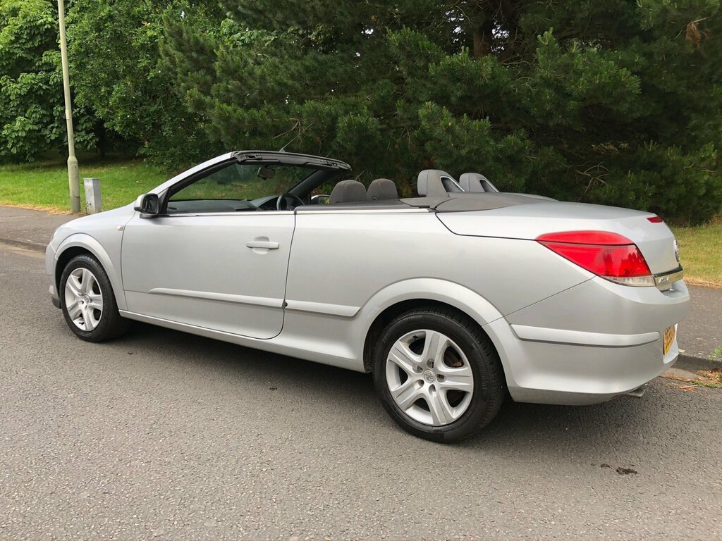 Vauxhall Astra Petrol #36