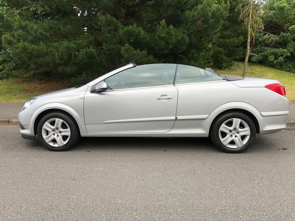 Vauxhall Astra Petrol #11