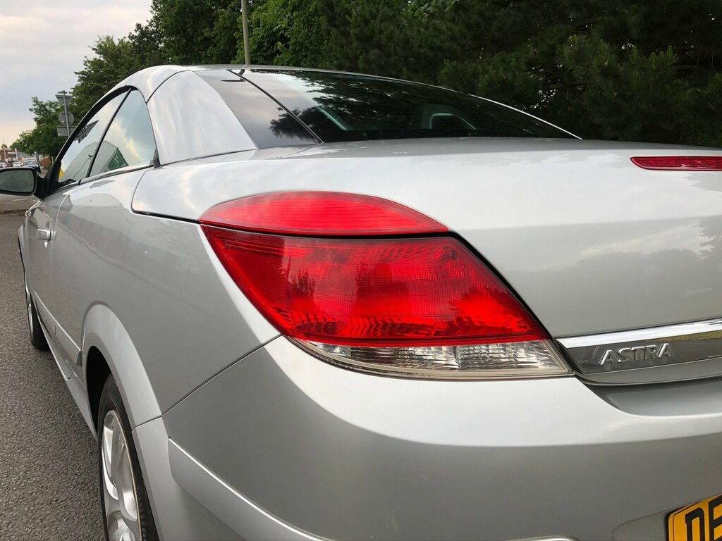 Vauxhall Astra Petrol #32