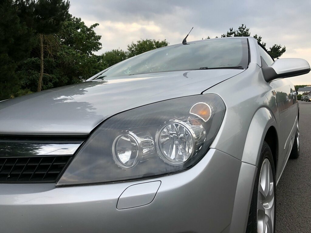 Vauxhall Astra Petrol #33