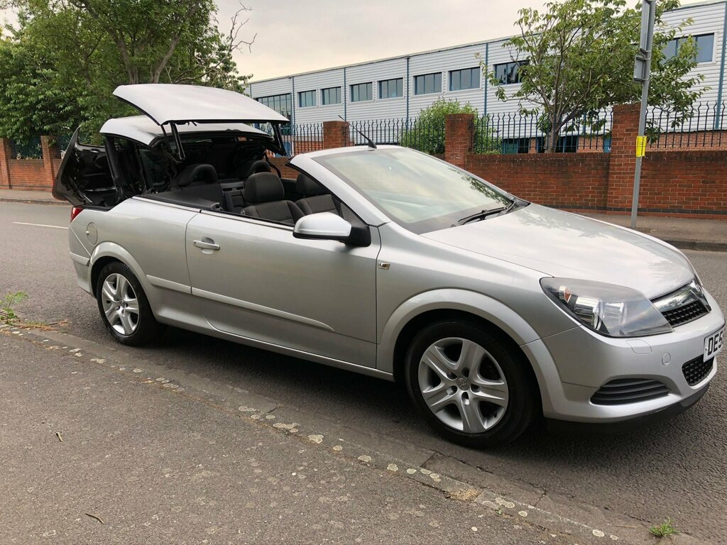 Vauxhall Astra Petrol #18