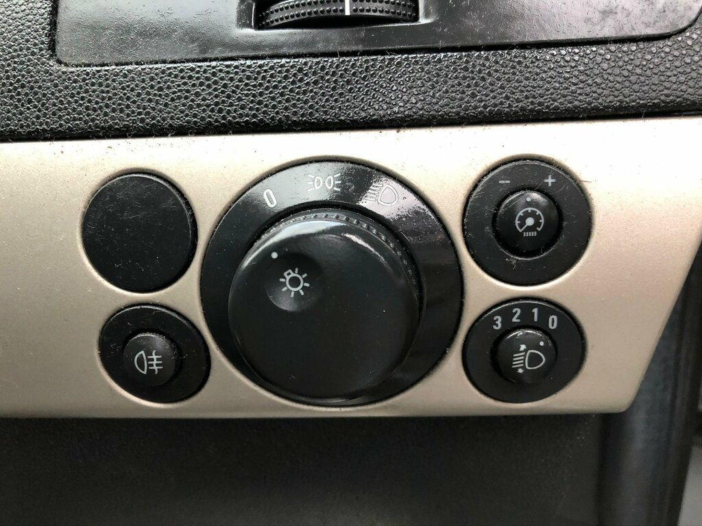Vauxhall Astra Petrol #17