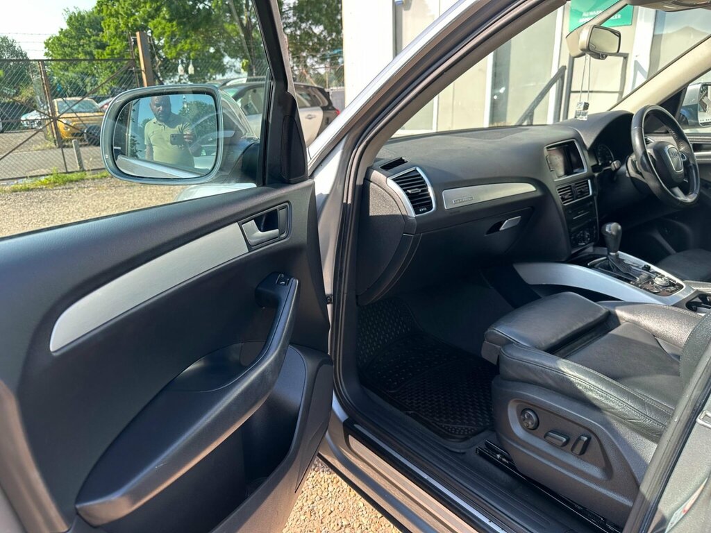 Audi Q5 Q5 Tdi Quattro Black #45