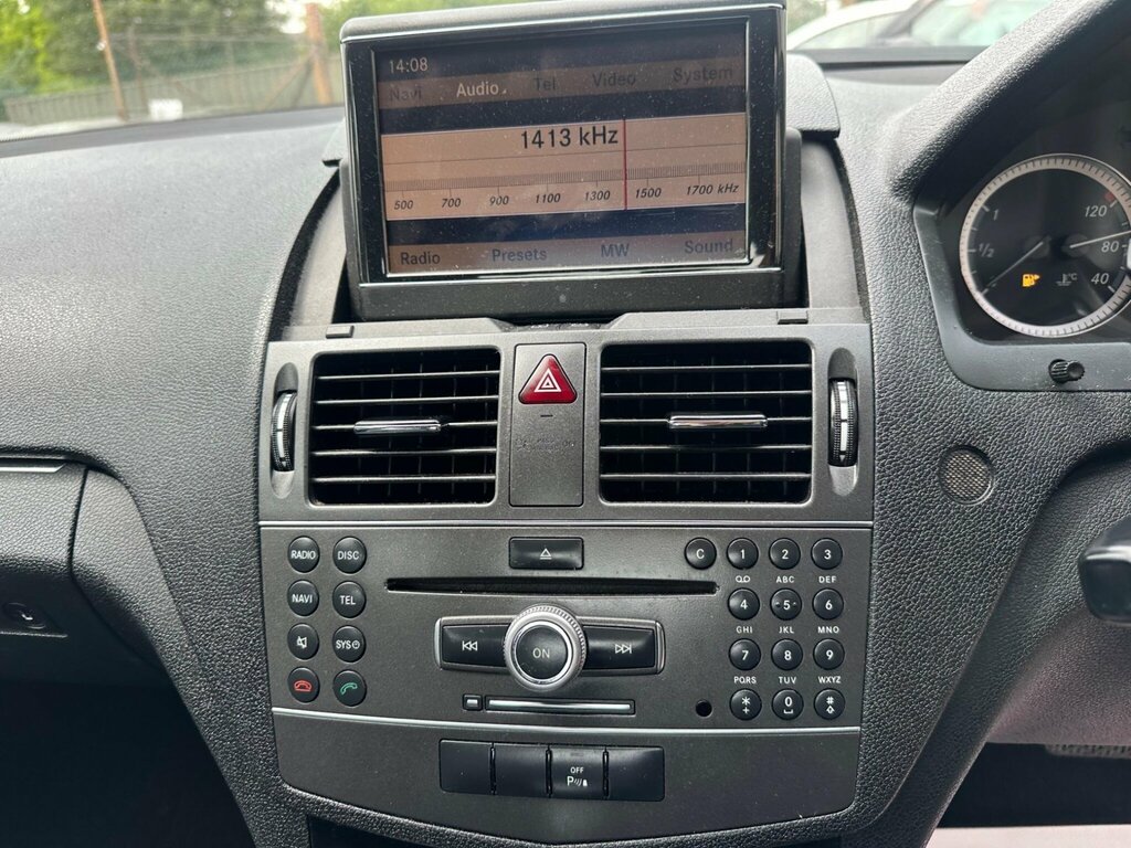 Mercedes-Benz C Class C180 Cgi Blueefficiency Sport Silver #49