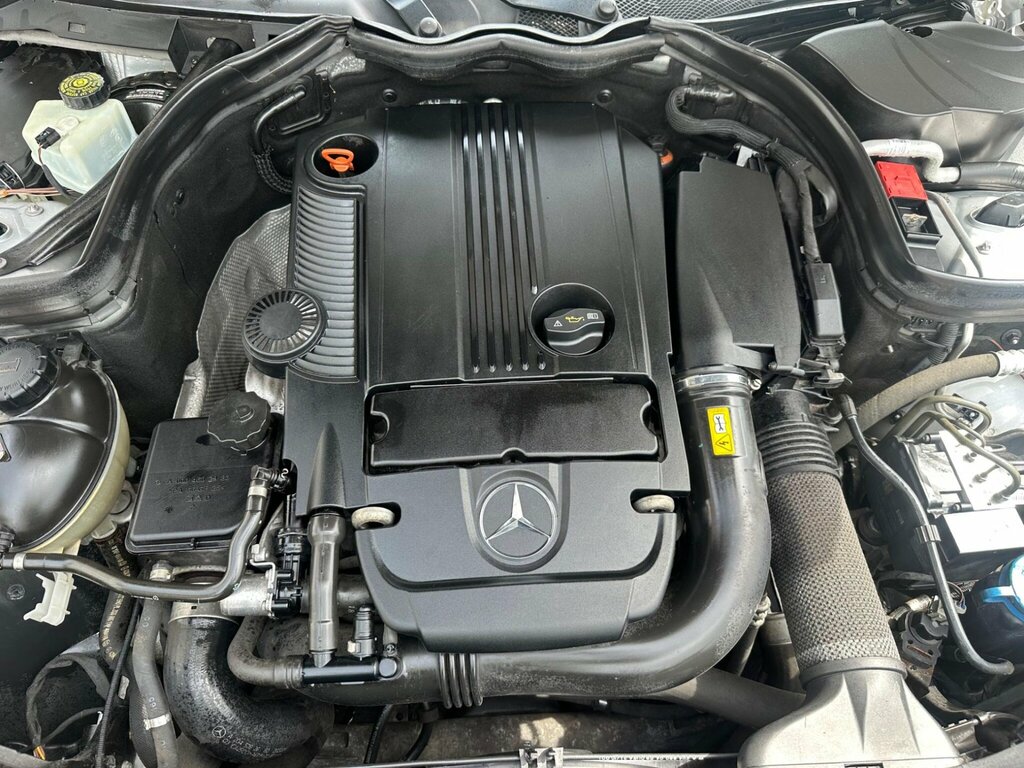 Mercedes-Benz C Class C180 Cgi Blueefficiency Sport Silver #48
