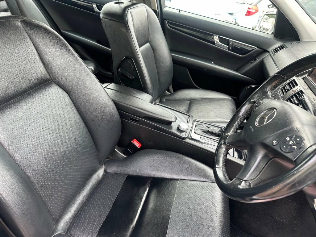 Mercedes-Benz C Class C180 Cgi Blueefficiency Sport Silver #27