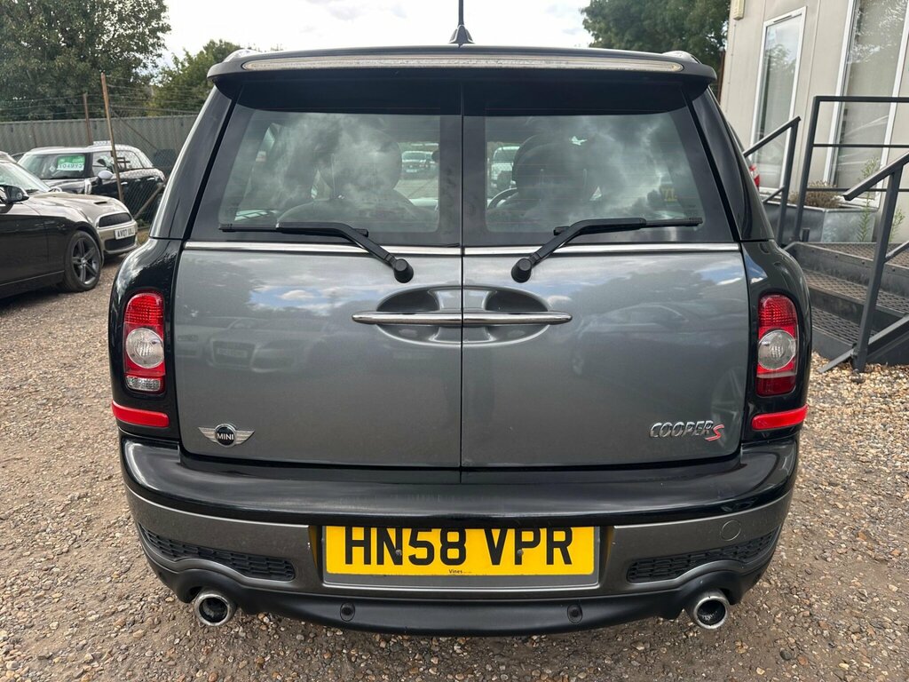 Mini Clubman White #21