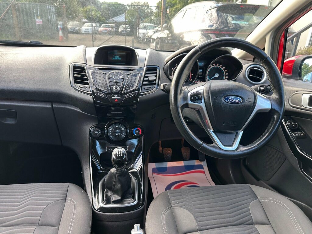 Ford Fiesta Zetec Blue #24