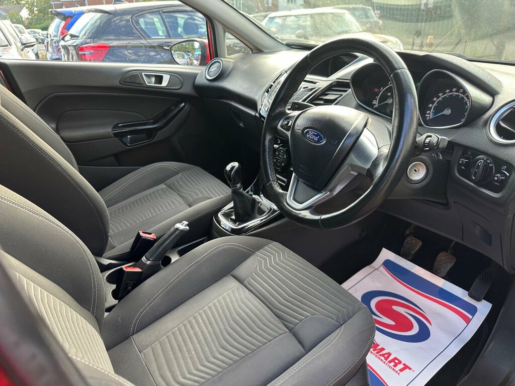 Ford Fiesta Zetec Blue #20