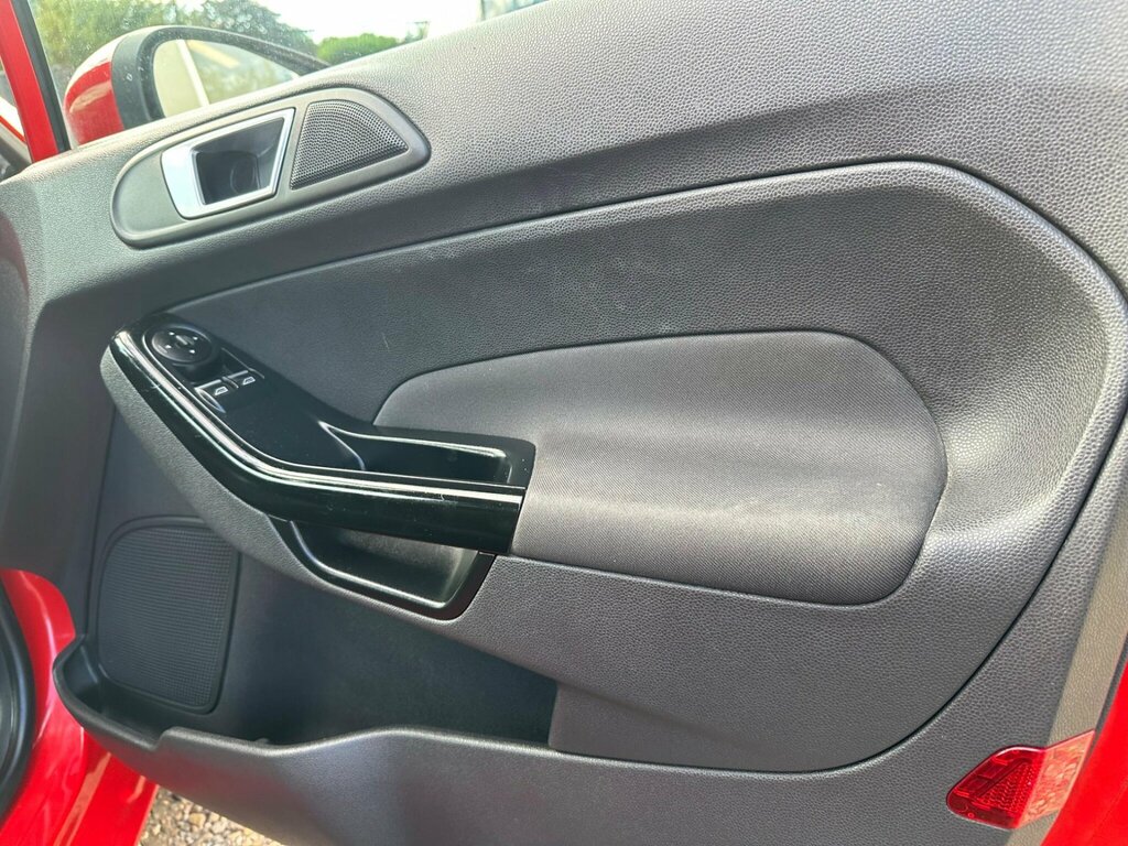 Ford Fiesta Zetec Blue #39