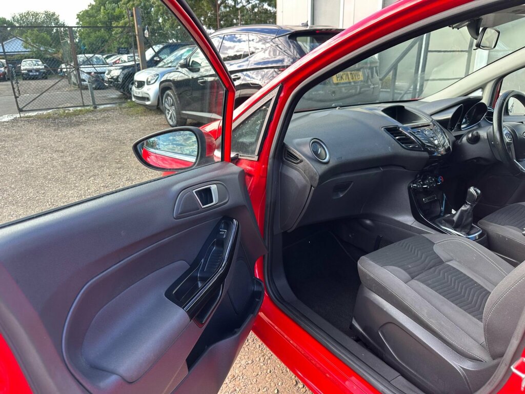 Ford Fiesta Zetec Blue #43