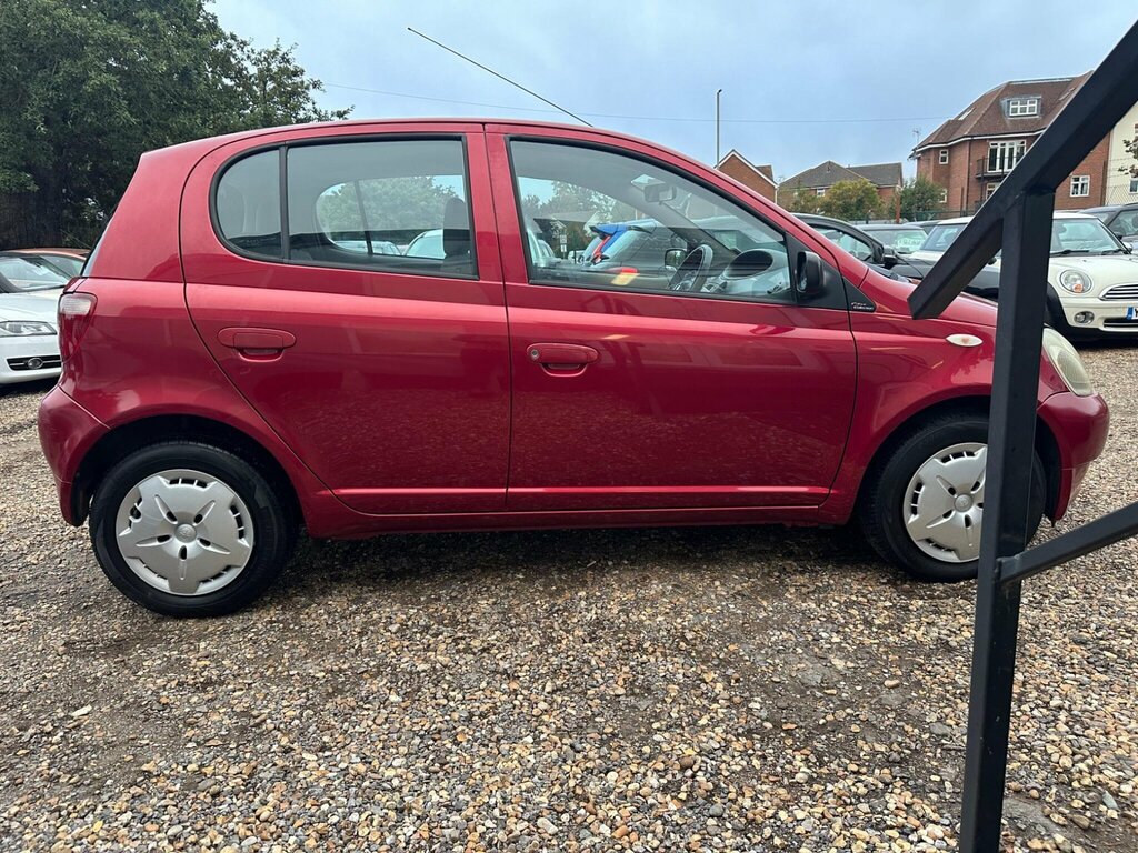 Toyota Yaris 1.0 Vvt-i Colour Collection #3