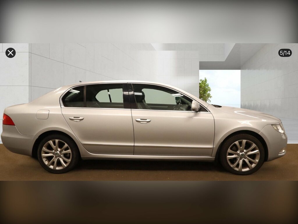 Skoda Superb 2.0 Elegance Tdi Cr Dsg 170 Bhp Red #13