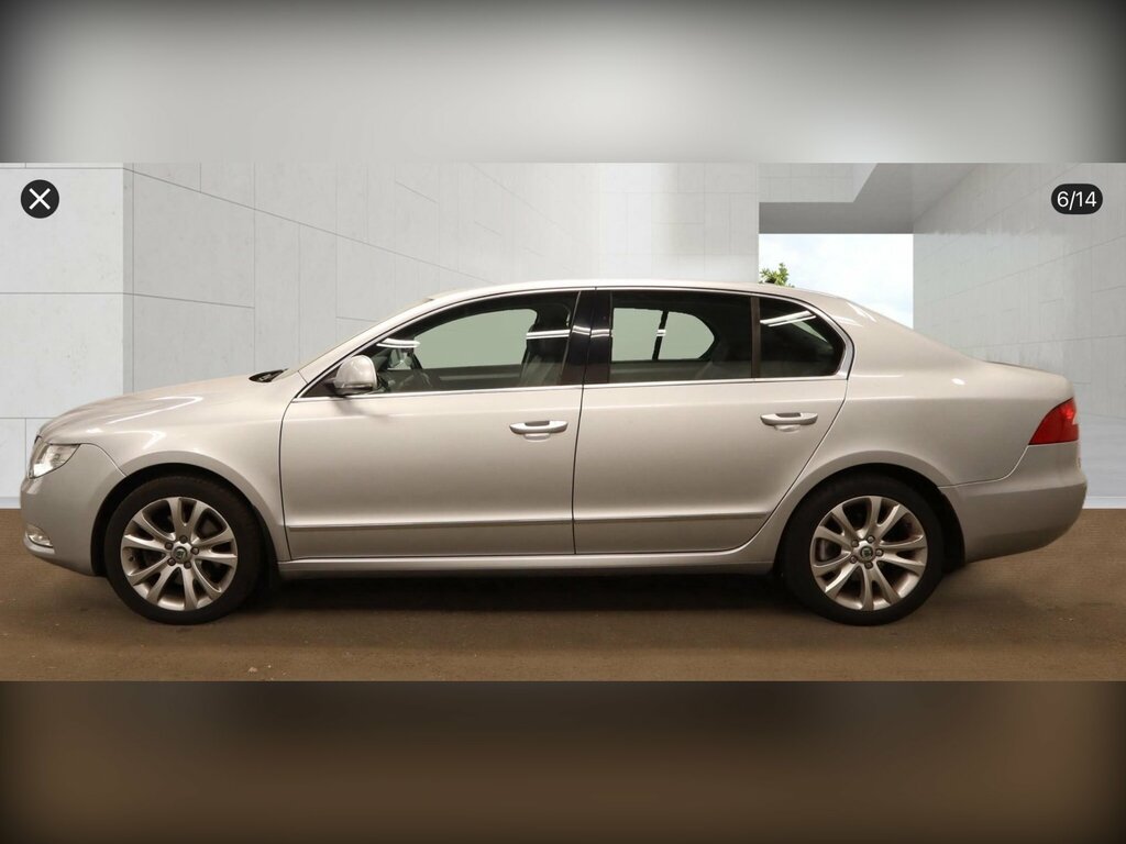 Skoda Superb 2.0 Elegance Tdi Cr Dsg 170 Bhp Red #8