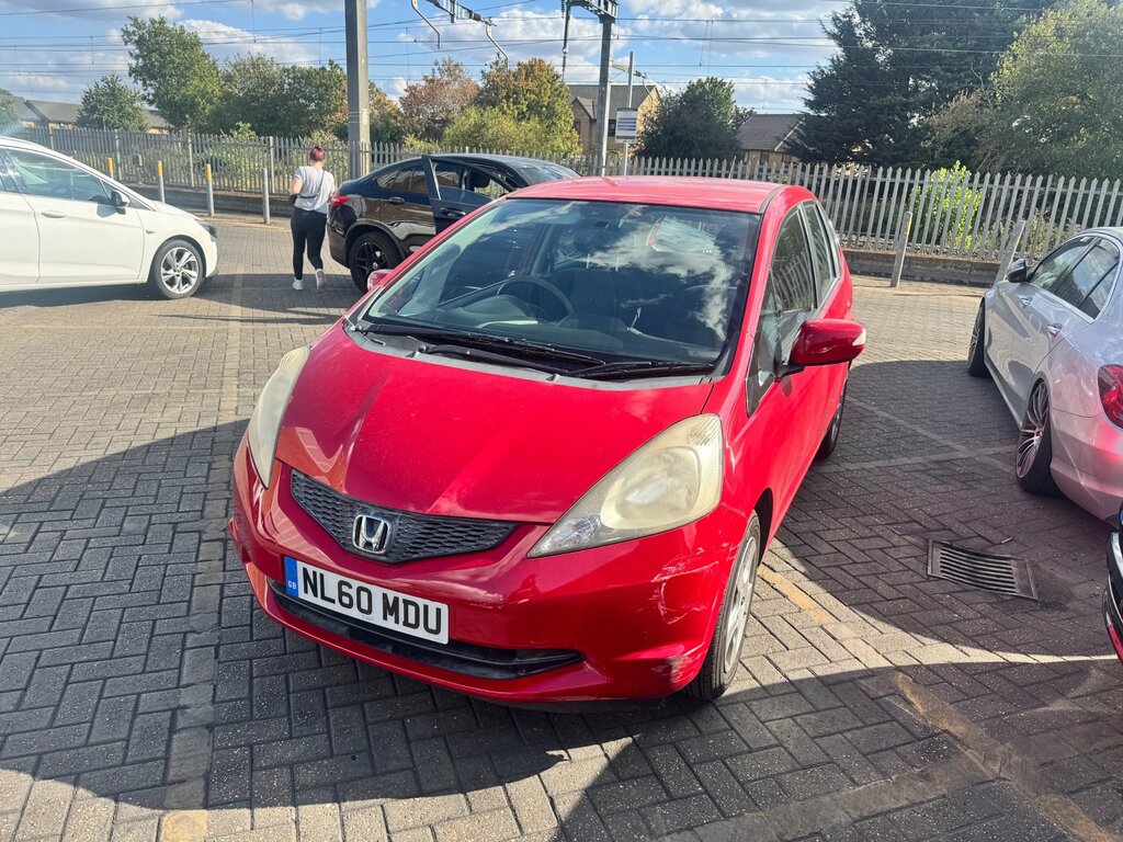 Honda Jazz 1.4 I-vtec Es Hatchback I Shift Euro 5 Red #5