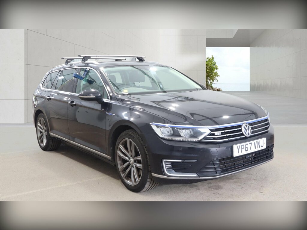 Volkswagen Passat 1.4 Tsi Gte Estate Plug-in Hybrid Dsg E Black