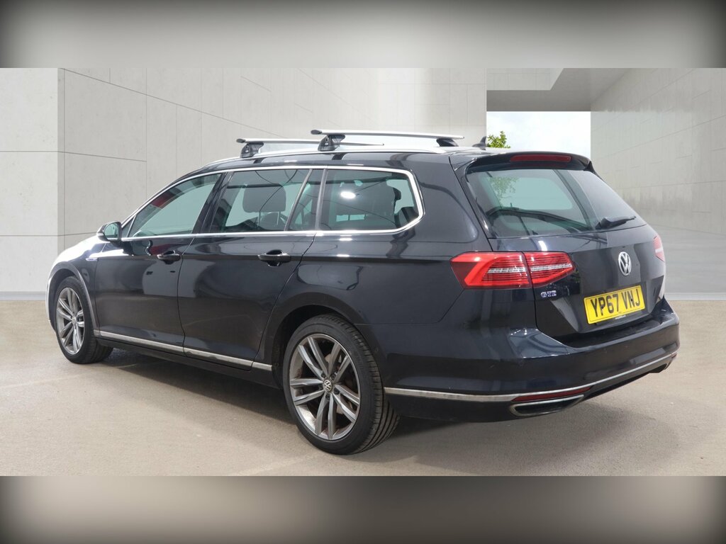 Volkswagen Passat 1.4 Tsi Gte Estate Plug-in Hybrid Dsg E Black #2
