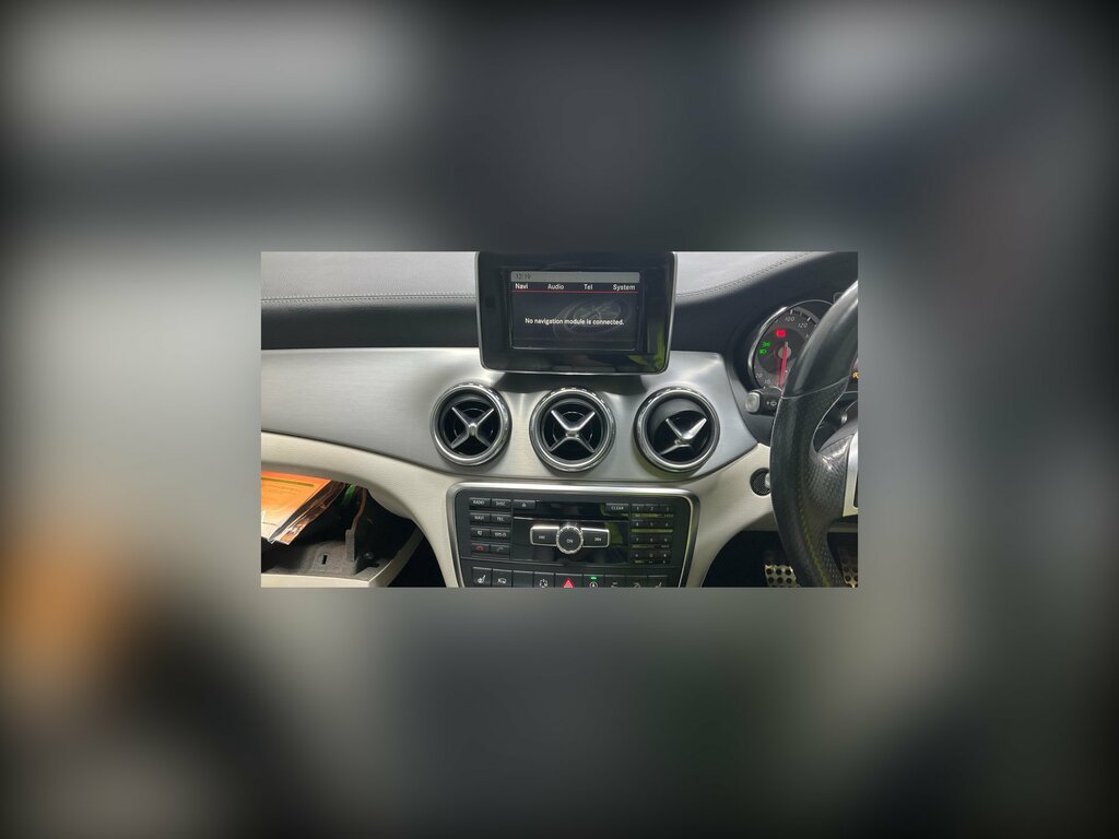 Mercedes-Benz GLA Class 2.1 Gla220 Cdi Amg Line Suv 7G-dct 4Mat Grey #2