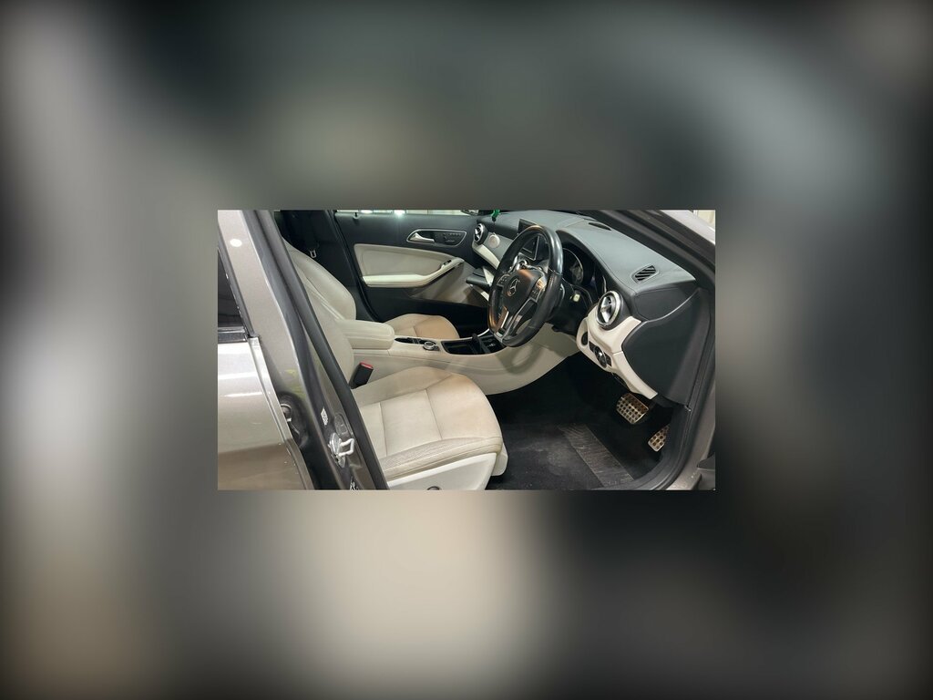 Mercedes-Benz GLA Class 2.1 Gla220 Cdi Amg Line Suv 7G-dct 4Mat Grey