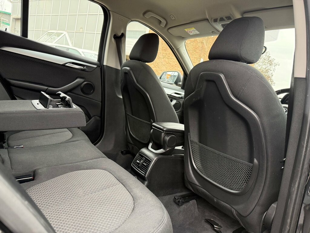BMW X1 Xdrive20d M Sport Blue #26