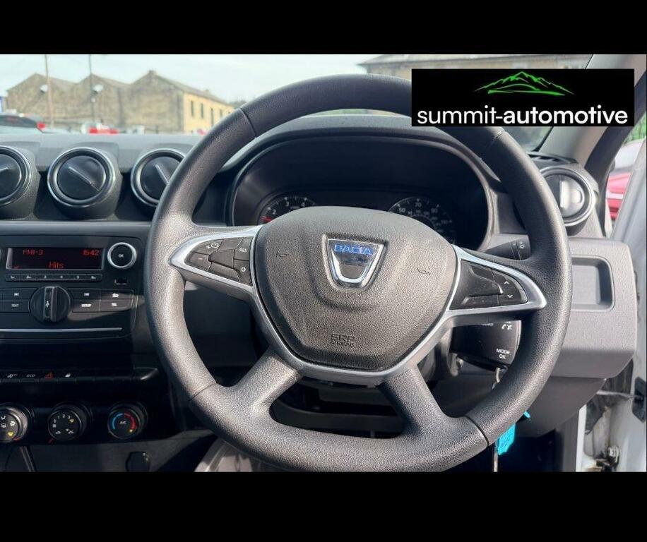 Dacia Duster Dacia Duster 1.0 Tce 100 Comfort Black #8