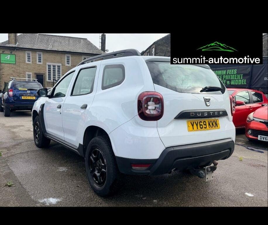 Dacia Duster Essential White #5