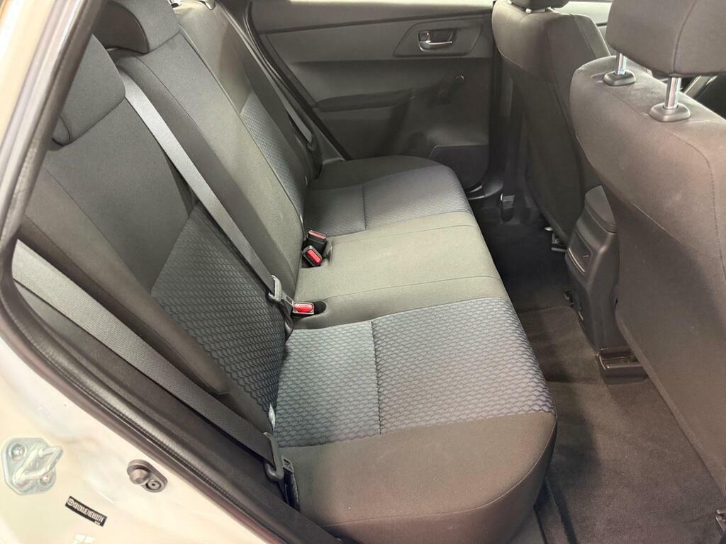 Toyota Auris 1.4 D-4d Icon Grey #14