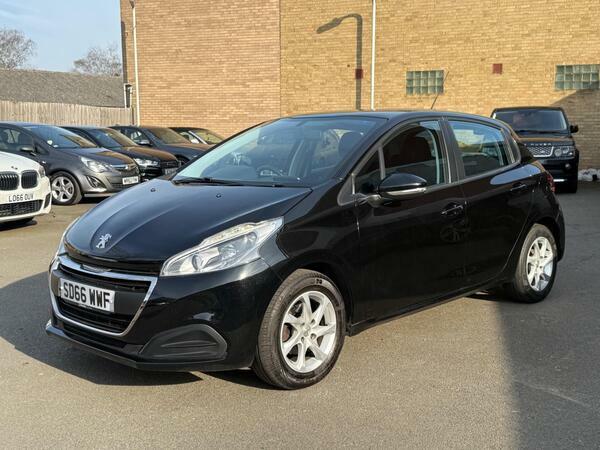 Peugeot 208 1.2 Puretech 82 Active White #8