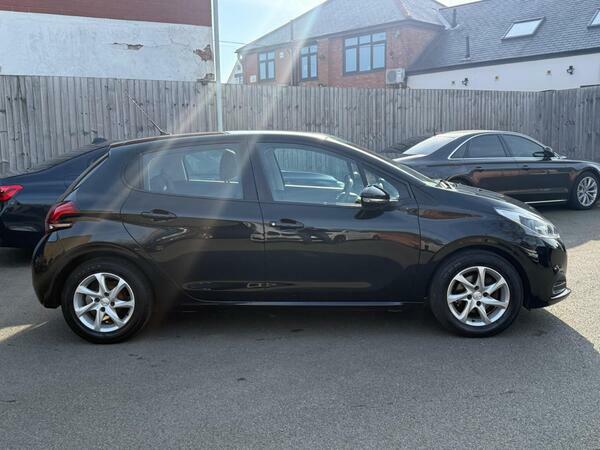 Peugeot 208 1.0 Puretech Active Euro 6 #4