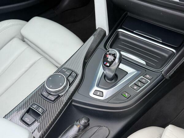 BMW M4 3.0 M4 Black #13