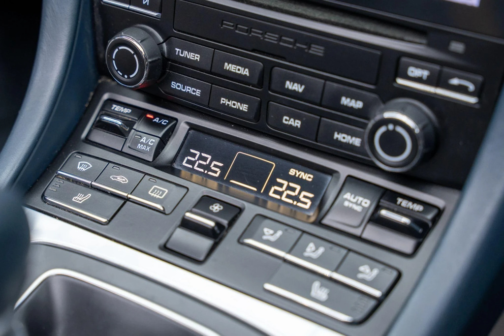 Porsche 911 Automatic Black #19
