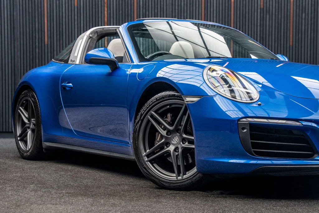 Porsche 911 Automatic Black #7