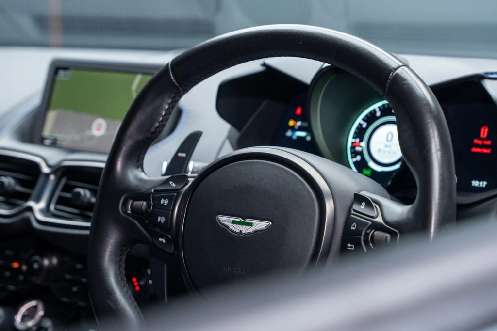 Aston Martin Vantage Hatchback Black #38