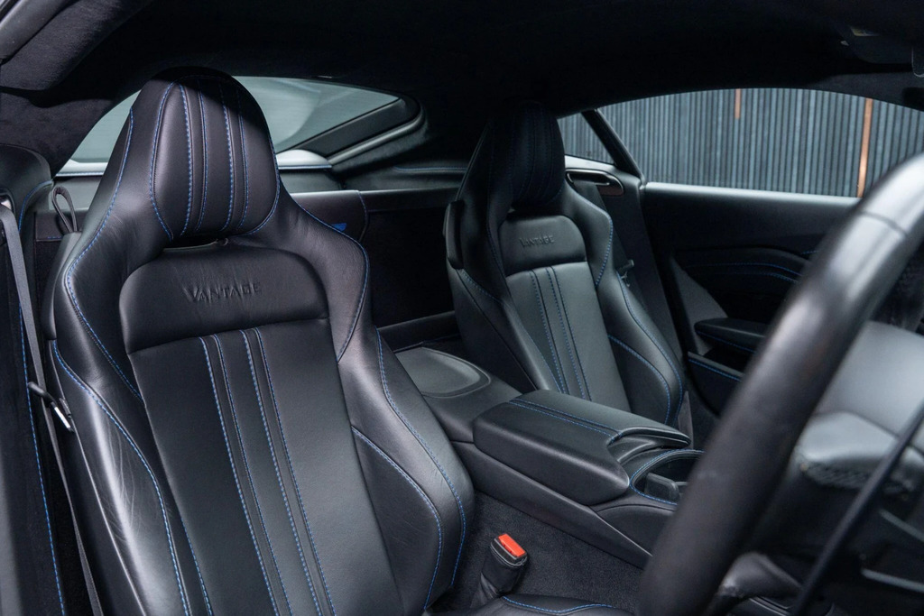 Aston Martin Vantage 4.0 V8 Euro 6 Silver #2